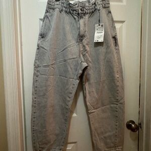 Zar Gray baggy cropped Waist Jeans (soft denim)